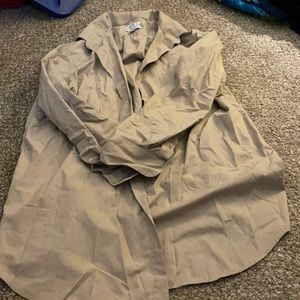 mid sleeve dresshirt Can dry & de-wrinkle if asked